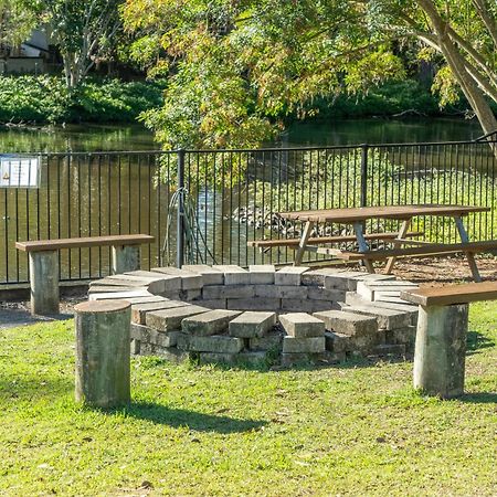 Landsborough Holiday Park Экстерьер фото